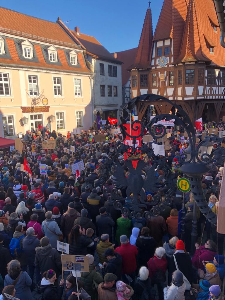 Starkes Zeichen für Demokratie: Bis zu 2000 Menschen bei Kundgebung in Michelstadt